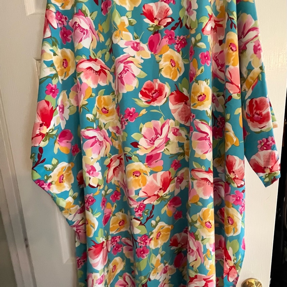 Floral Turquoise Women’s Tunic Top - Pink & Yellow Bloom